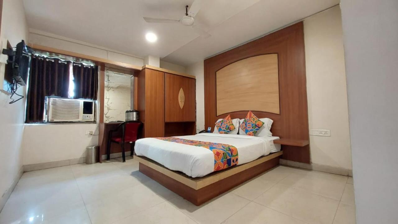 Hotel Park Near Railway Station- Lift Facilities-best Selling & Best Choice Of Travellers By Morservices Bhubaneswar