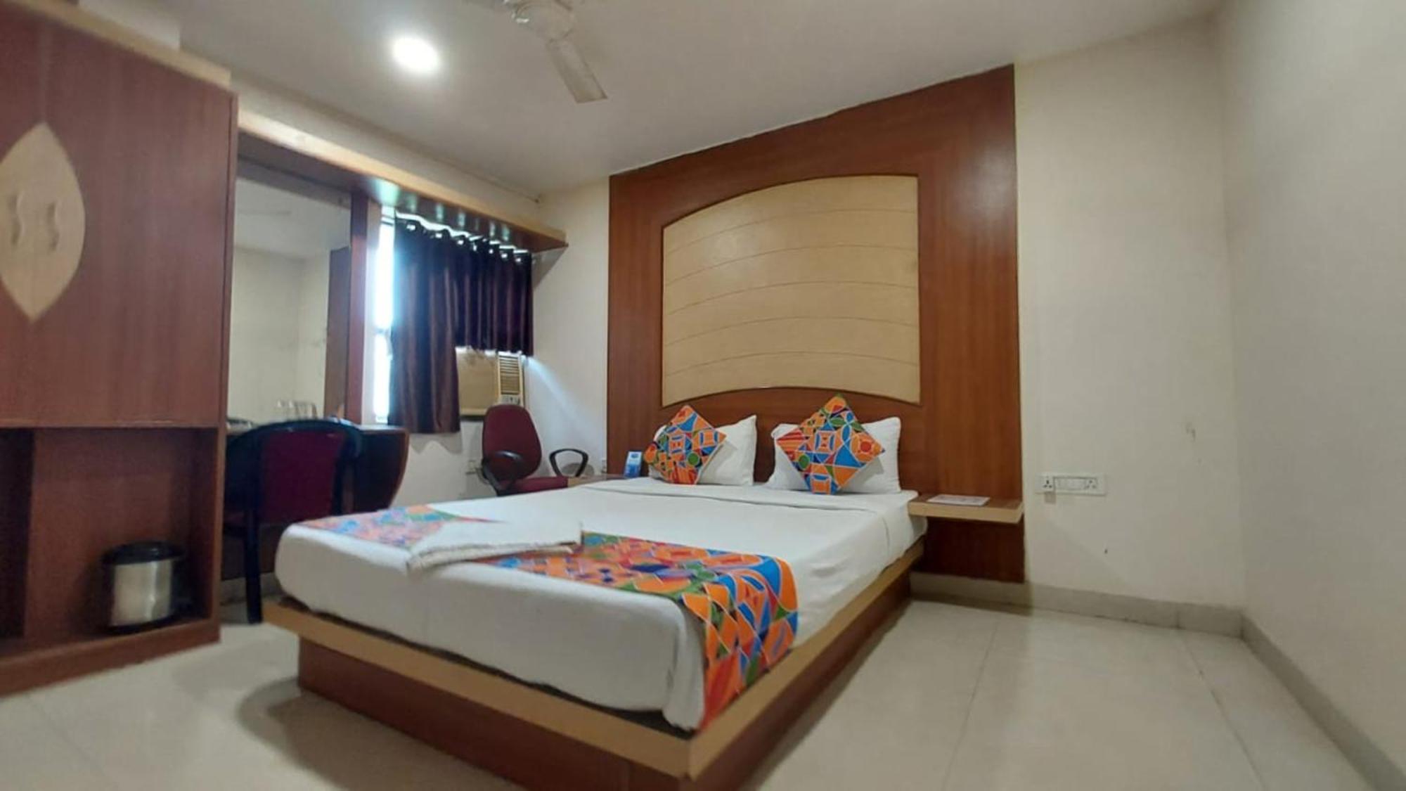 Park Near Railway Station- Lift Facilities-best Selling & Best Choice Of Travellers By Morservices 3* Bhubaneswar